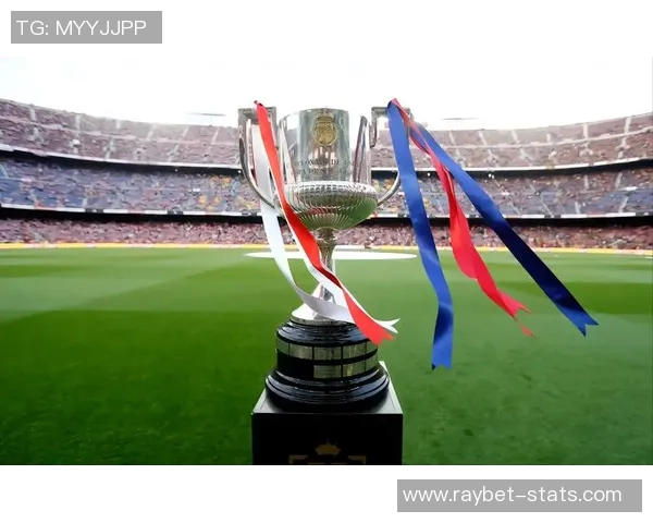 国王杯精彩对决皇马大胜拜仁乌龙球引发全场狂欢与转会传闻