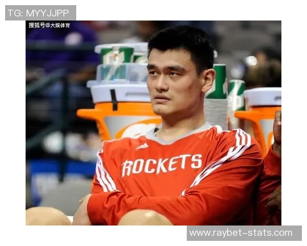 模仿姚明出场的精彩瞬间如何影响篮球文化与年轻球员的成长之路