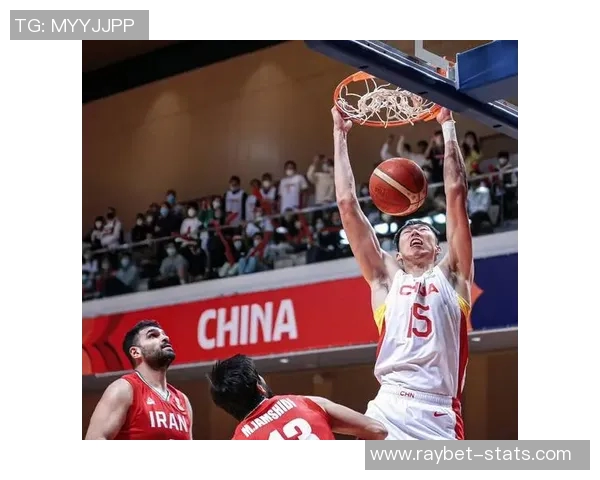 贾斯丁安德森与姚明的篮球传奇交汇点探讨与启示