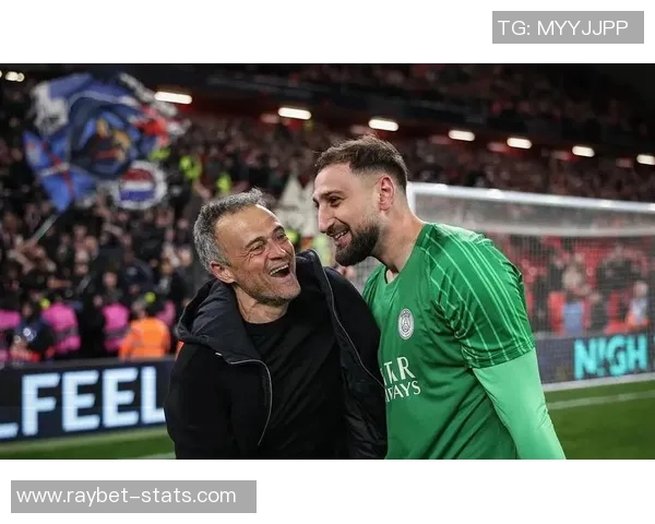 中超赛场惊现逆转大戏巴黎圣日耳曼险胜曼城引发争议判罚热议