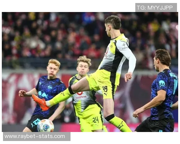 德甲赛场惊现冷门本菲卡大胜多特蒙德引发转会热议 德甲赛场惊现冷门本菲卡大胜多特蒙德引发转会热议