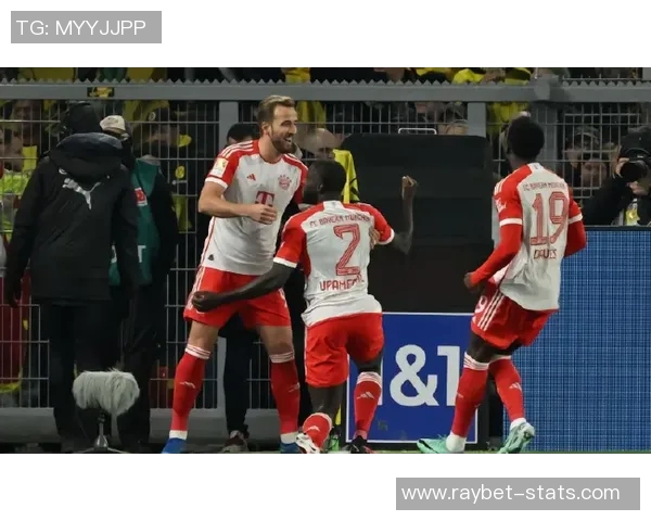 德甲惊天逆转里昂大胜拜仁红牌事件引发全场热议